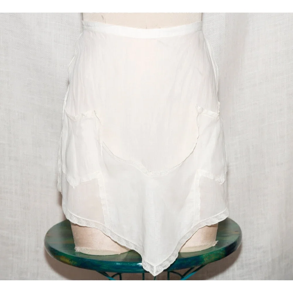 Vintage 1940s Handmade Delicate White Half-Apron with Pockets